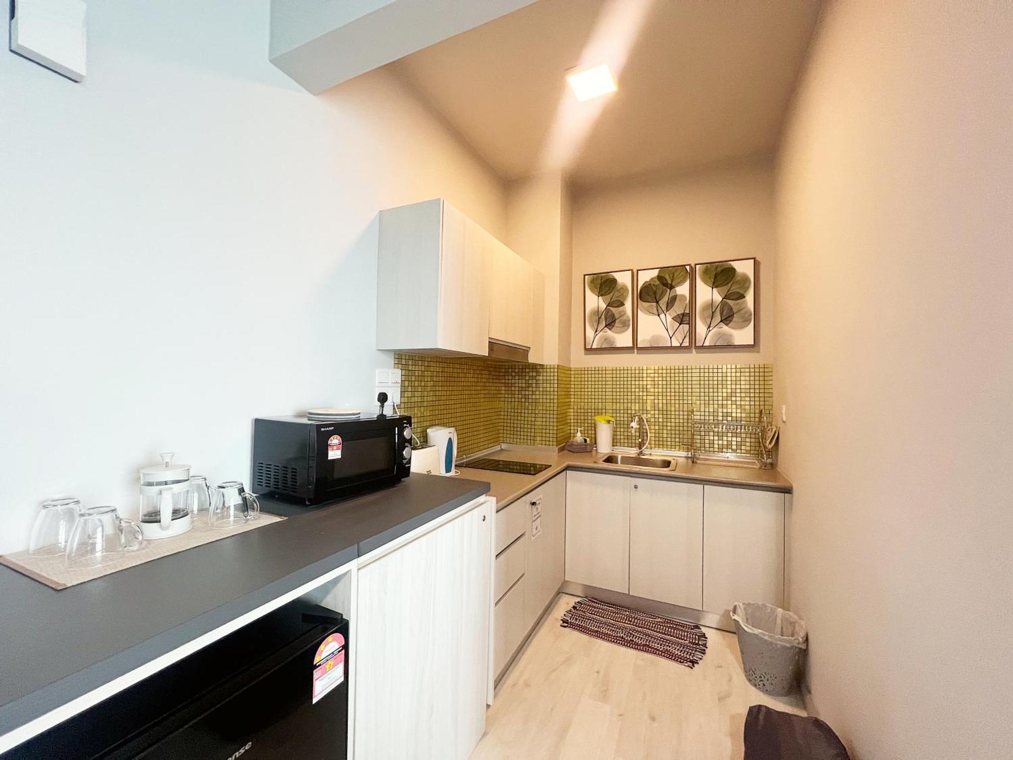 Jesselton Quay Kota Kinabalu City Centre By Lw Suites Екстериор снимка